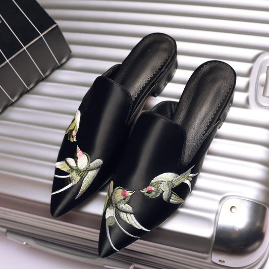 Sandalias Mujer Sapato Embroider Fashion Big Size Spring Summer Style Casual Home Beach Sandals Slippers Girls Shoes