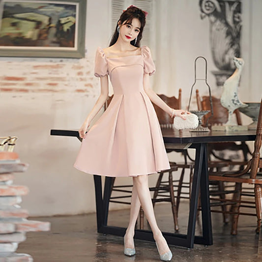 Women Short Satin Prom Party Dresses Square Collar Knee Length Dress Zipper Back Puff Sleeves Gowns Women Homecoming