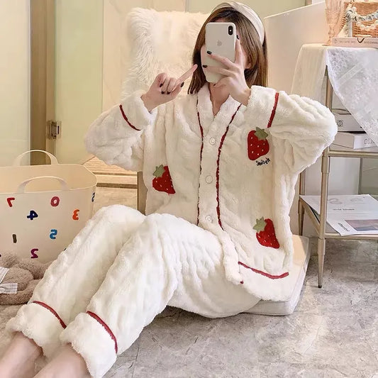 Winter Strawberry Pajamas Set Woman Pyjamas Sets Thick Coral Velvet Flannel Girl Warm Sleepwear Pajama Sets Women Lounge
