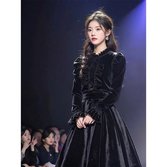 Elegant Women Dress Black Vintage Velvet Long Sleeve Gothic French Style Office Ladies Y2K Casual Evening Party Dresses 2024