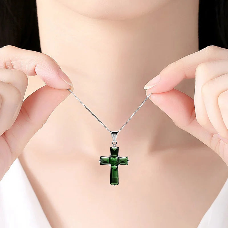 Classic Cross Design Pendant Created Emerald Stone Fashion Crucifix women jewellery