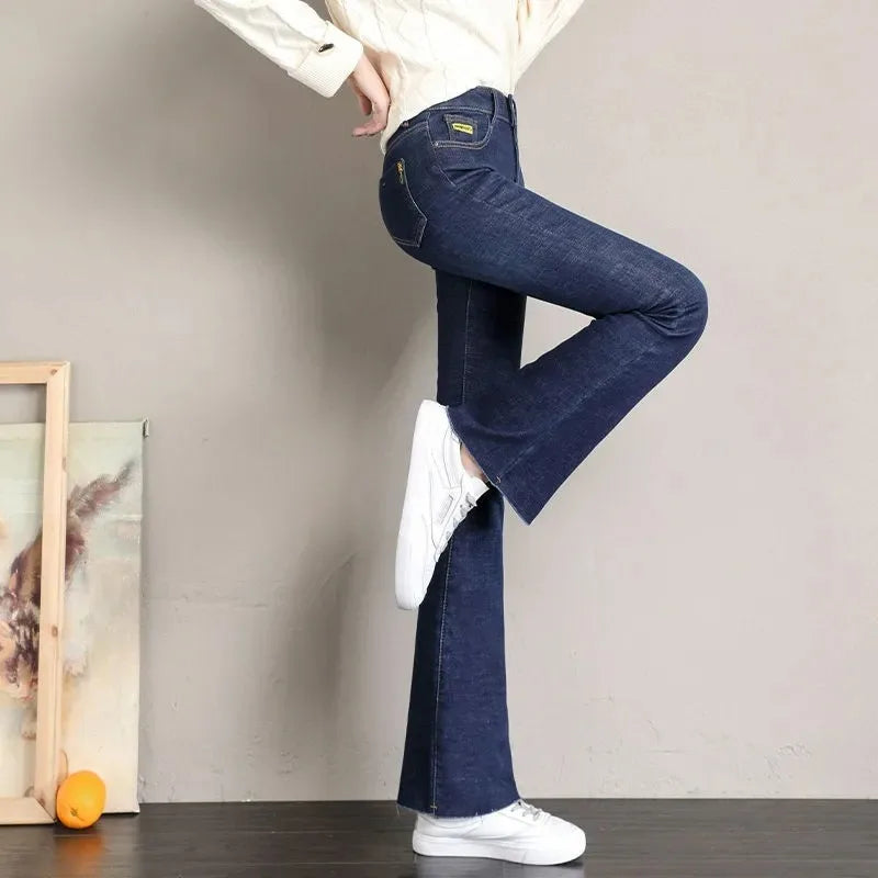 Vintage Plush Lined Flare Jeans Women New Winter Warm Casual Skinny Vaqueros Thicken Stretch Denim Pants High Waist Bell-bottoms Women Jeans