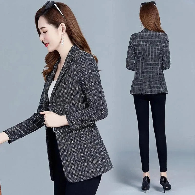 Spring Autumn Blazers Coats Women Suit Short Jacket Casual Tops Female Outerwear Slim Lattice Blazers Windbreaker Women Suiting & Blazers