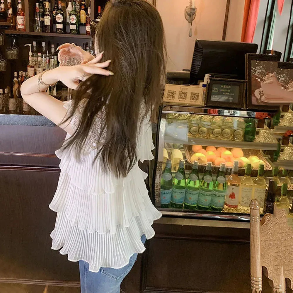 Temperament Round Neck Hollow Lace Sleeveless Shirt Women's Summer New Western Style Design Sense Niche Trend Cardigan Women Tops - Women Prom